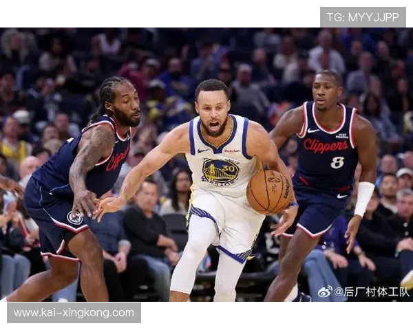 库里pk布克欲止连败亚历山大战旧主快船冲击8连胜，库里vs